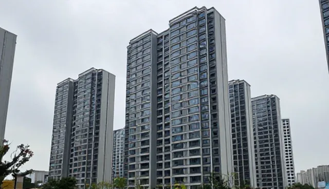 商务衬衫批量采购的两种做法对比与实际取舍